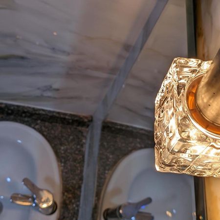 Royal Crown Hotel عائلات فقط Alexandria Eksteriør bilde