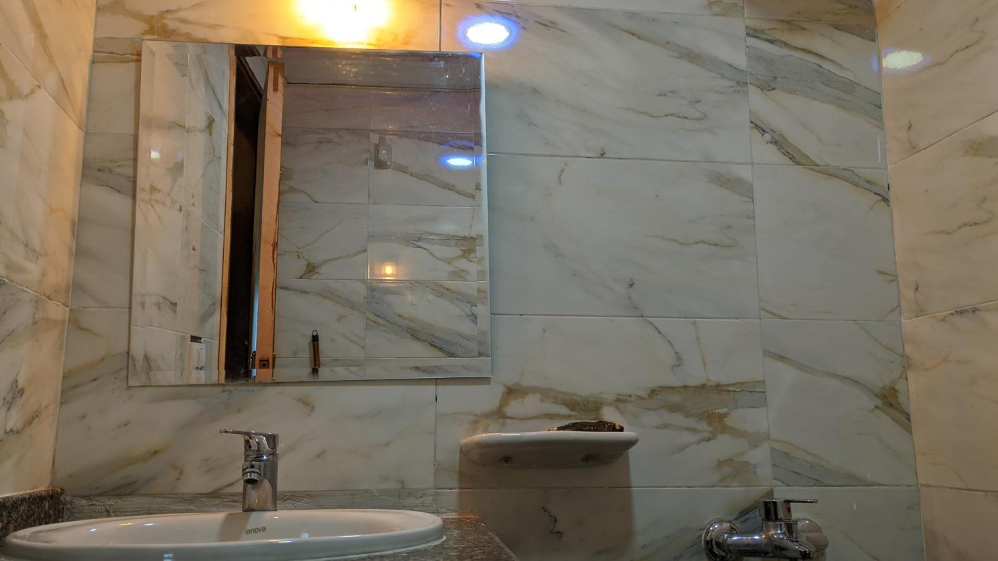 Royal Crown Hotel عائلات فقط Alexandria Eksteriør bilde