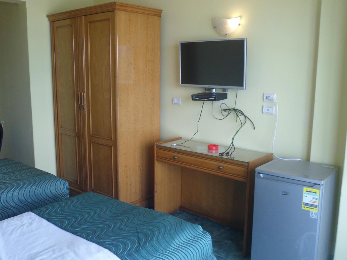 Royal Crown Hotel عائلات فقط Alexandria Eksteriør bilde