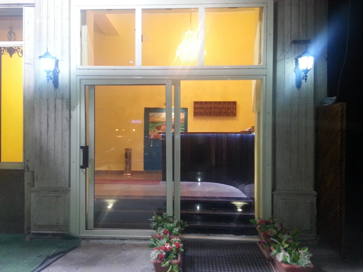 Royal Crown Hotel عائلات فقط Alexandria Eksteriør bilde